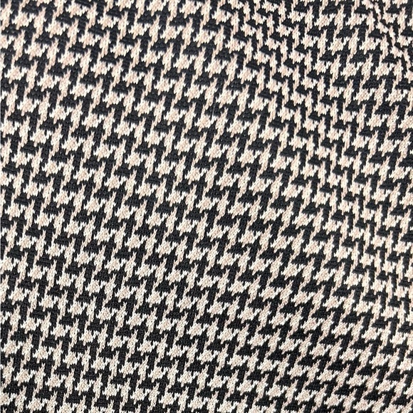 H&M sz. XL brown mini houndstooth print flare pants - Picture 4 of 4